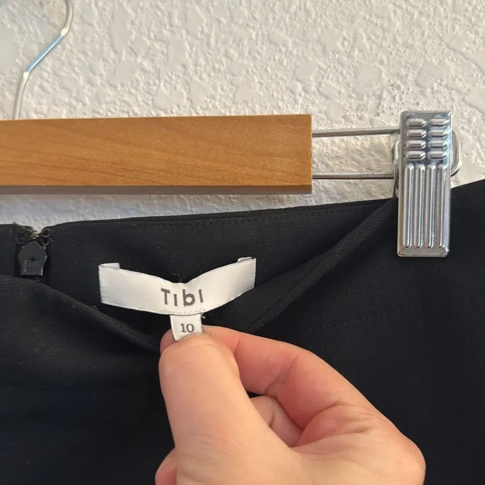 Tibi Black Ankle Pants - Picture 5 of 8